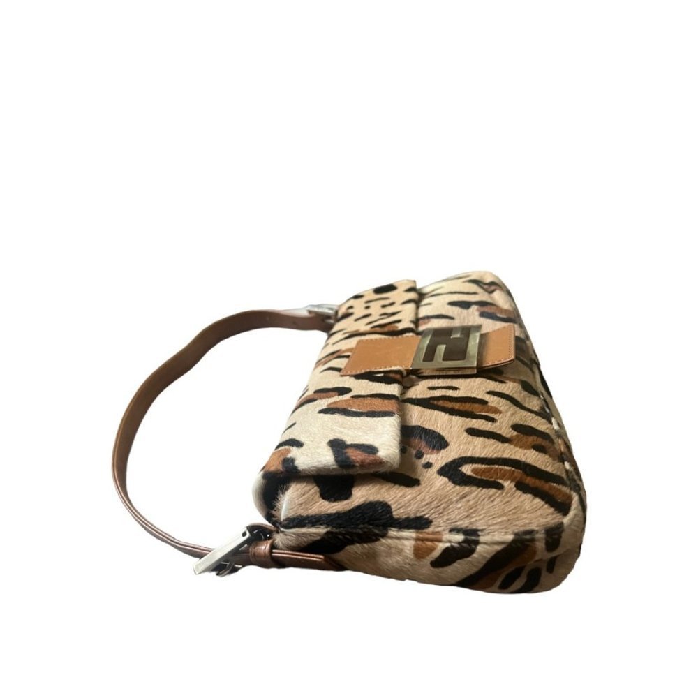 Fendi Leopard Print Baguette - Picture 3 of 8